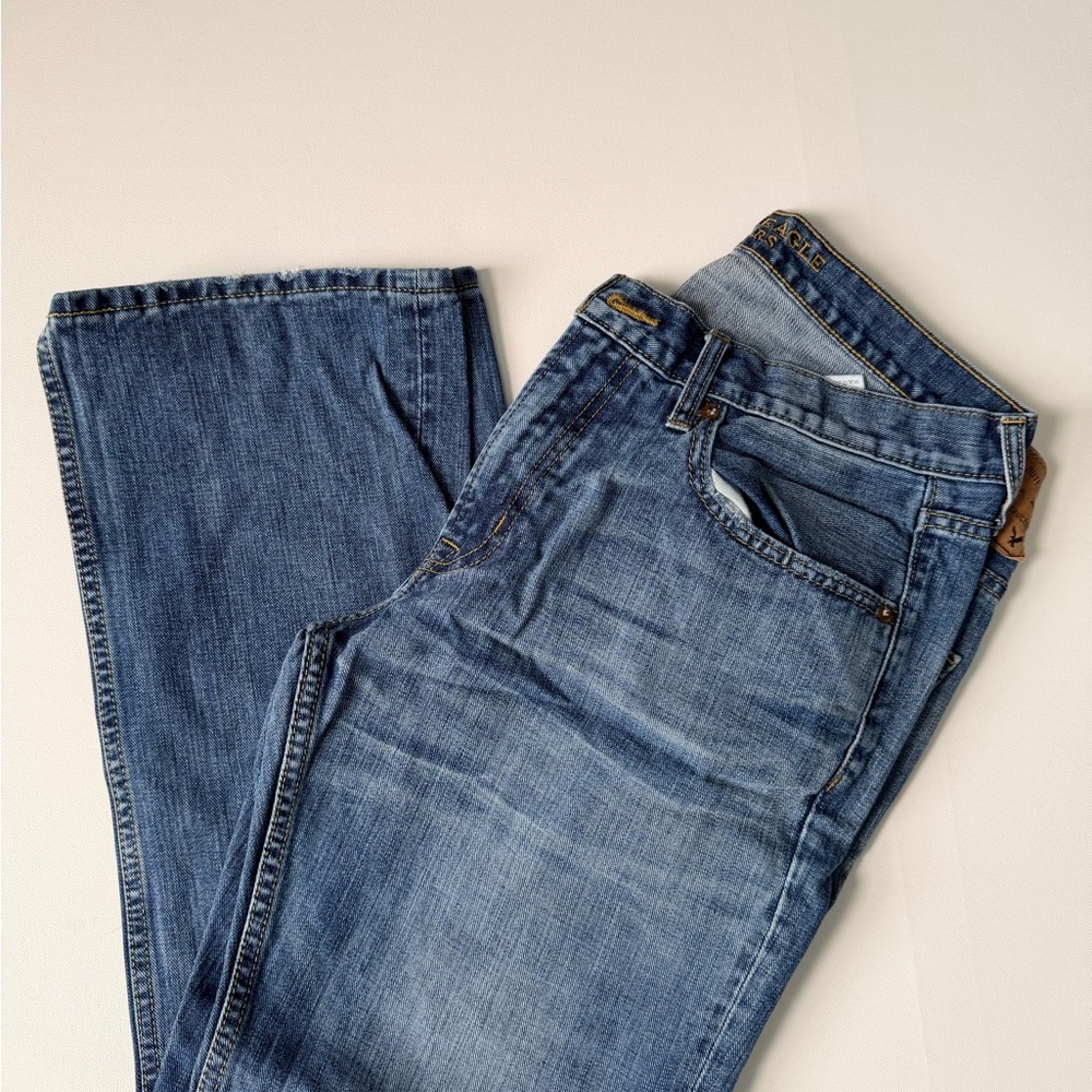 AE Men's Blue Denim Jeans - Classic Straight Fit